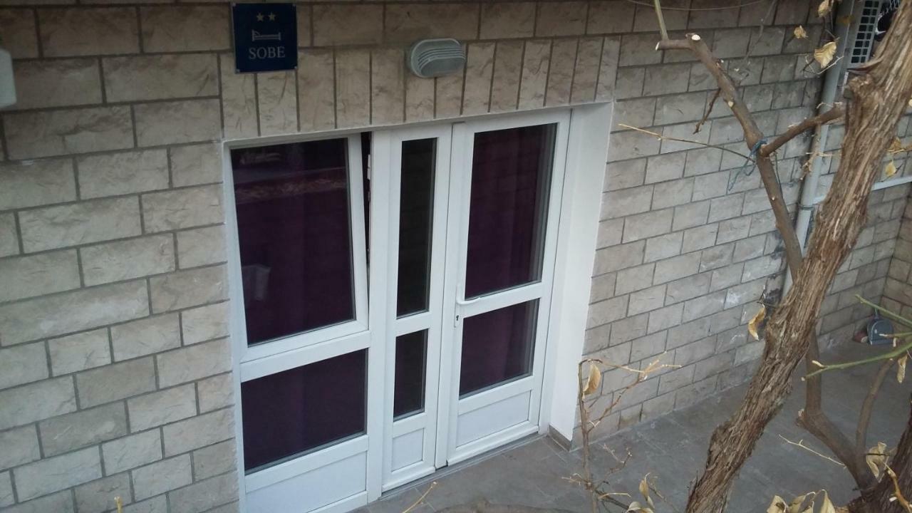Apartment Vinko Split Exteriör bild