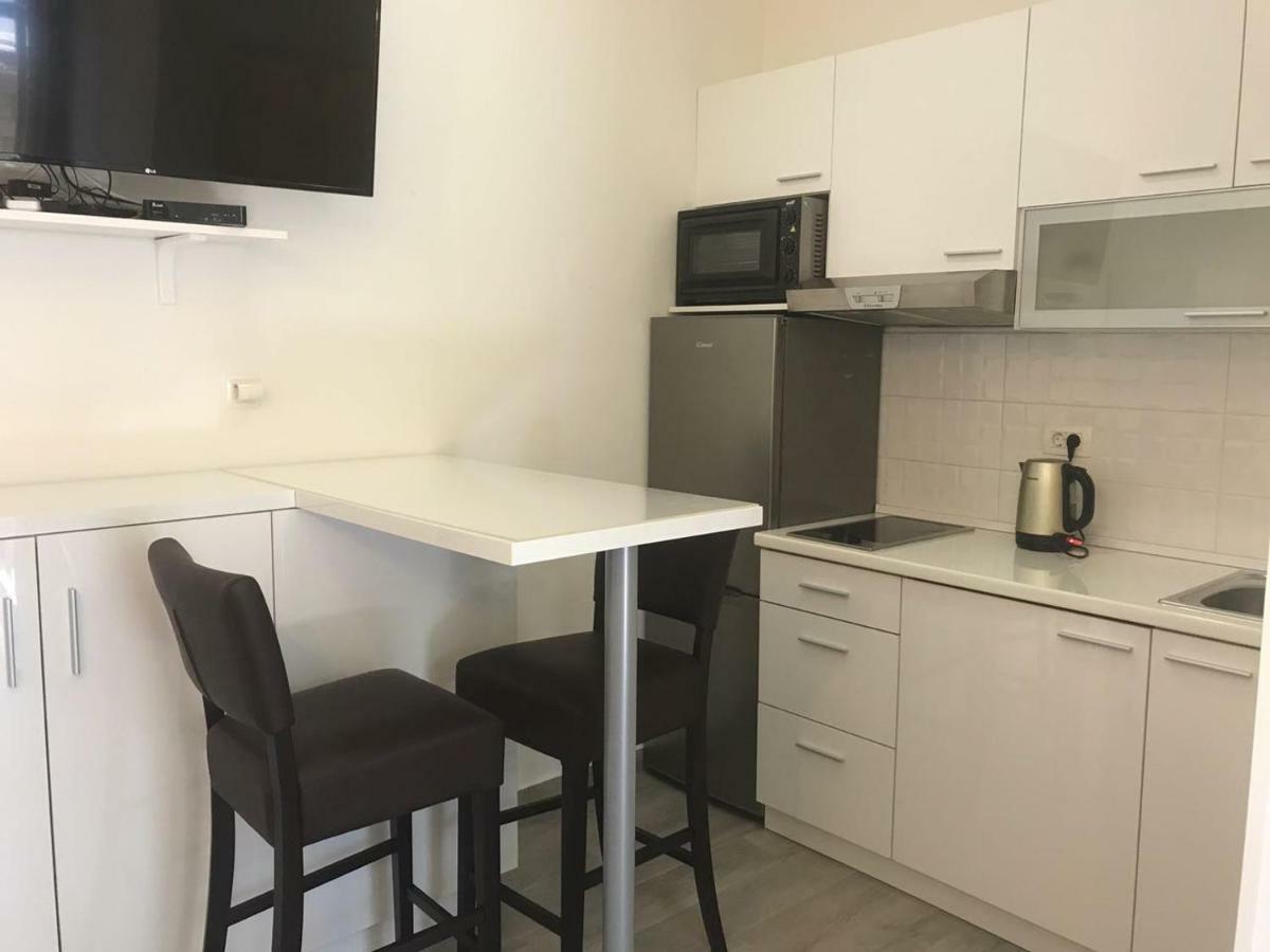 Apartment Vinko Split Exteriör bild