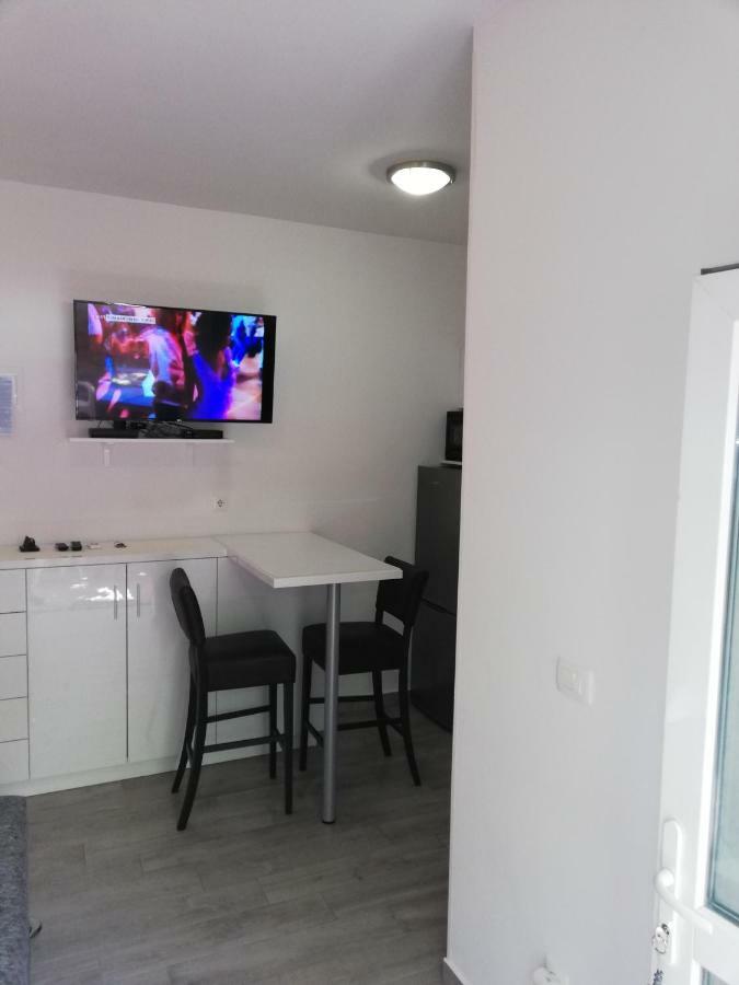 Apartment Vinko Split Exteriör bild
